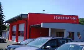 Einweihung des Feuerwehrhauses Tauka